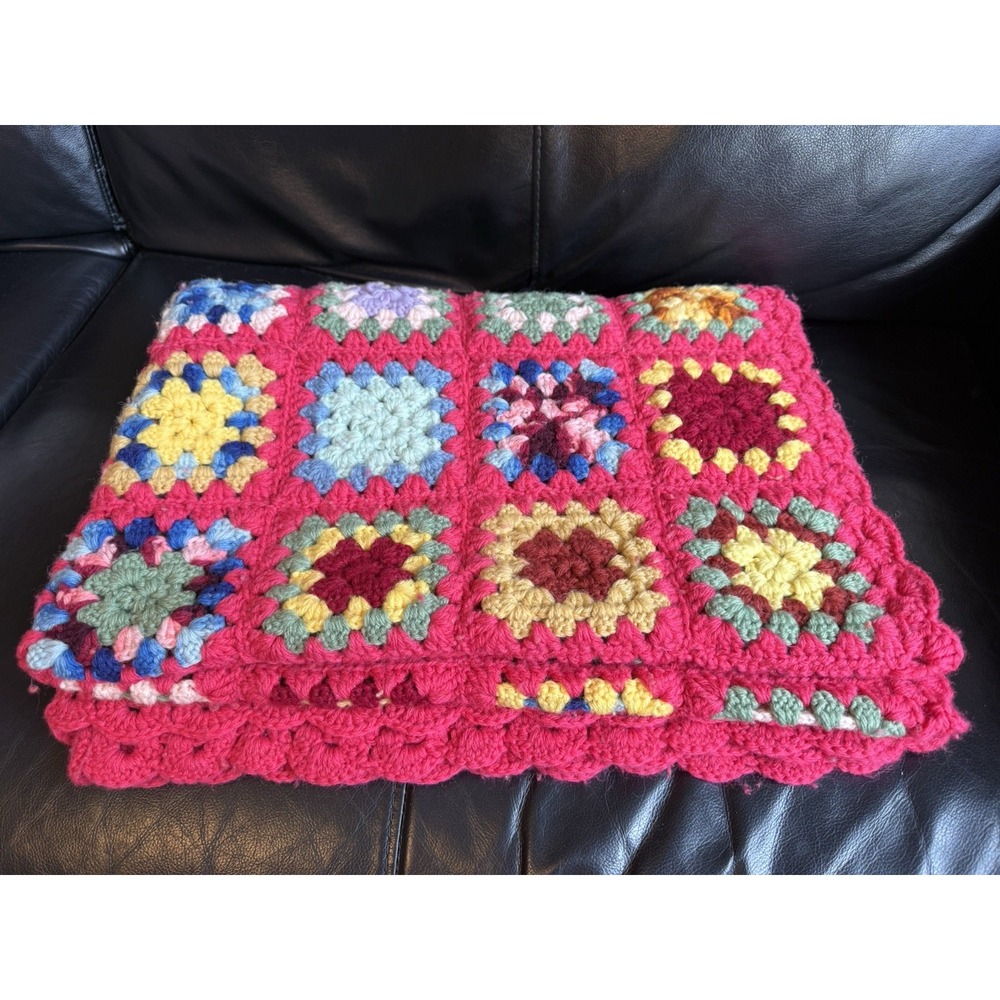 Vtg Handmade Granny Square Crochet Afghan Blanket Multicolor Pink Cottage Core‎